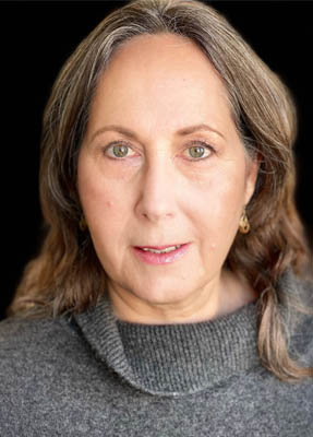 Christine Holland Cummings